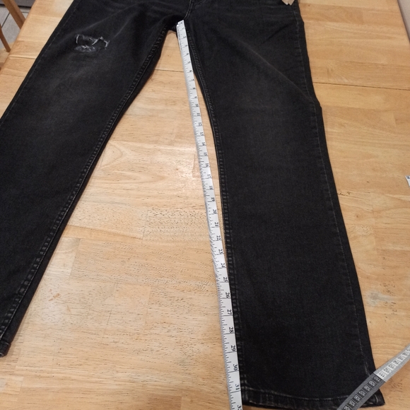 Levi's 511 SLIM STRETCH SITS BELOW WAIST SLIM FROM HIP TO ANKLE 36 x 32 - Picture 16 of 16